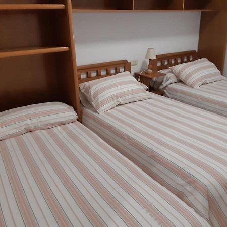ブエウApartamento Con Terraza Y Vistas Al Marアパートメント エクステリア 写真